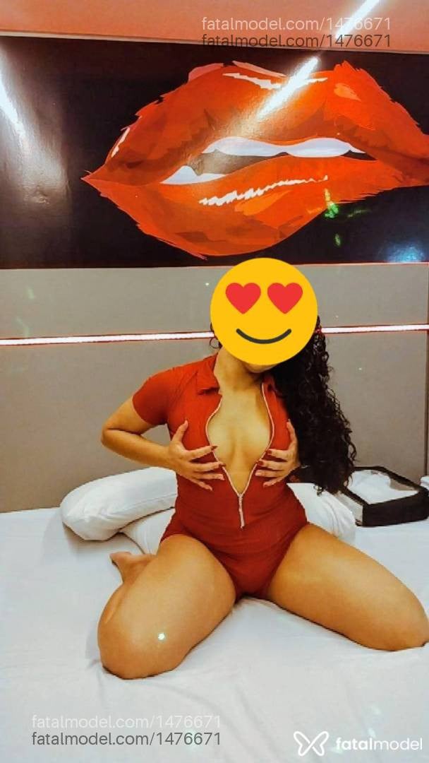 Acompanhante mulher com cabelo castanho de olhos castanhos - Bianca