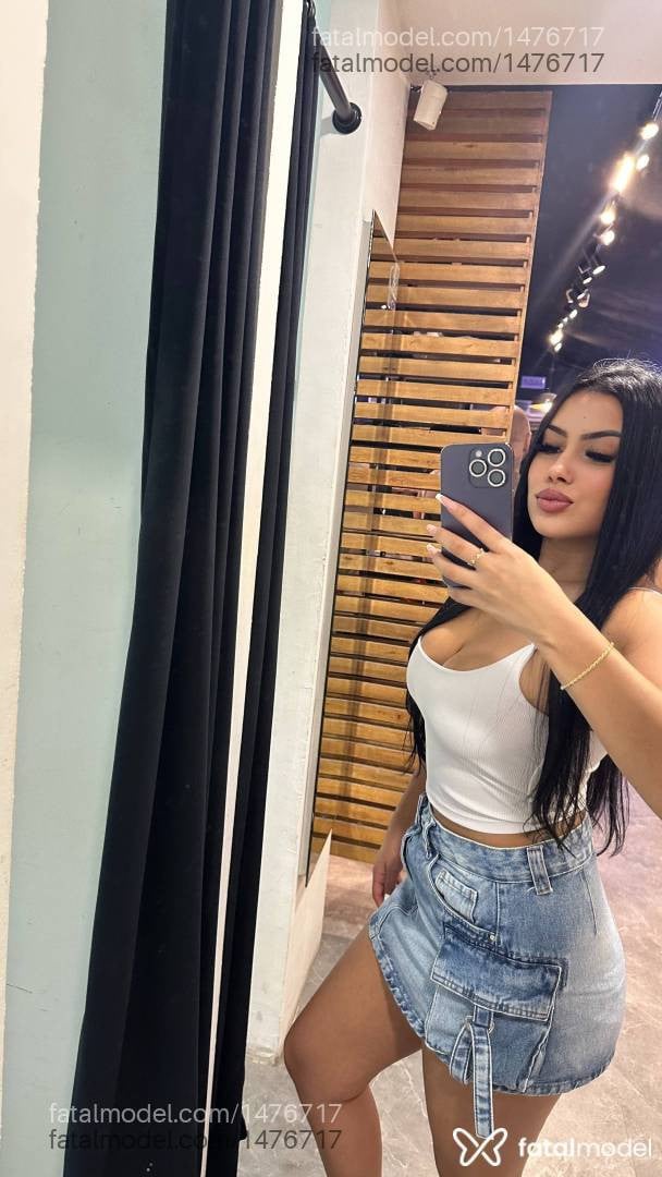 Acompanhante mulher morena (o) de olhos castanhos em São José - Mirela Rodrigues