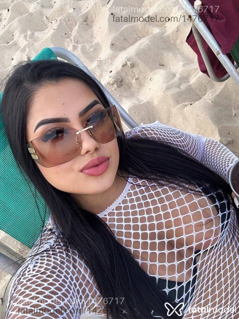 Acompanhante mulher morena (o) de olhos castanhos em São José - Mirela Rodrigues