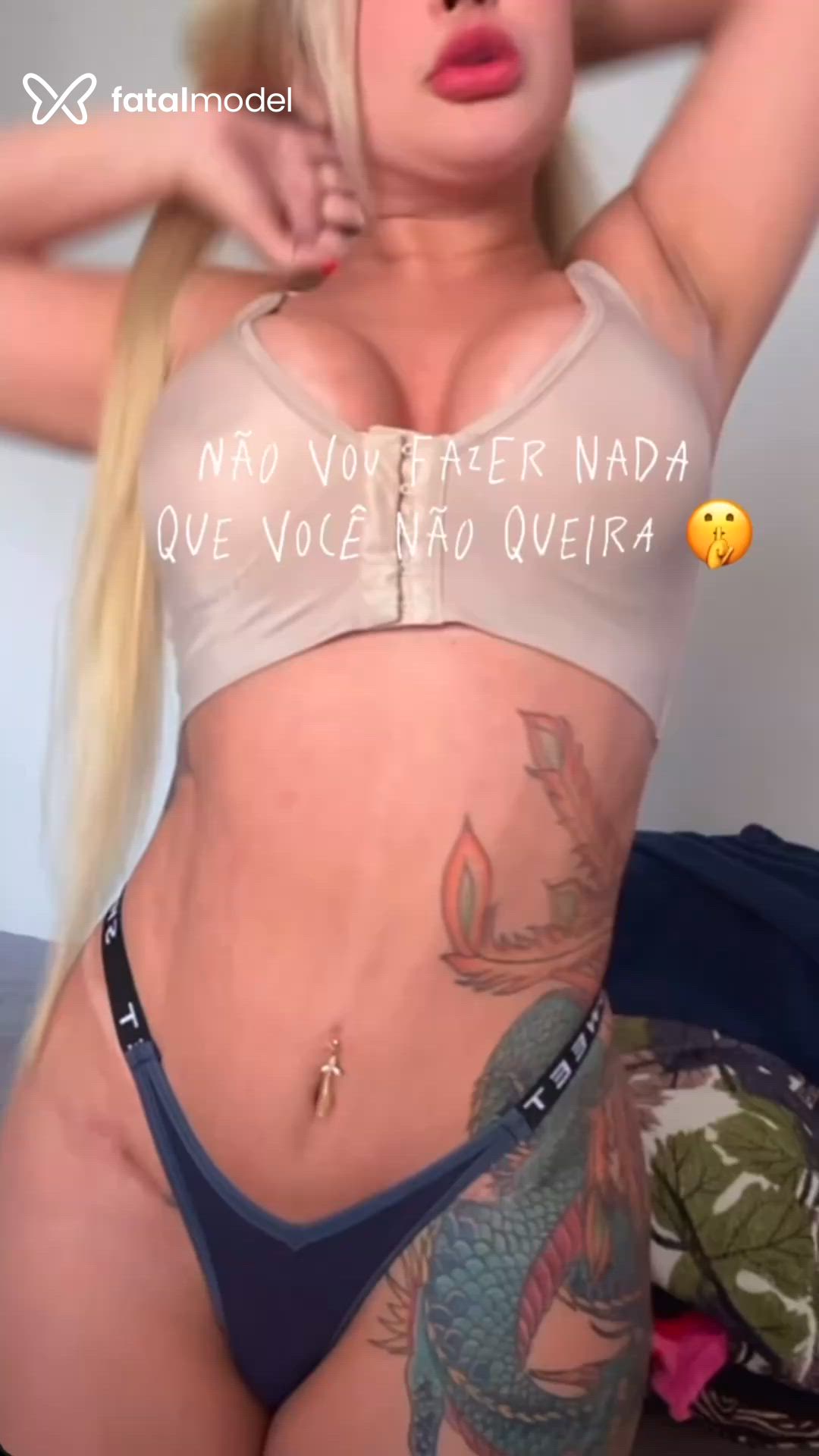 Acompanhante mulher loira (o) de olhos castanhos - Renata Ferrari Acompanhante mulher loira (o) de olhos castanhos - Renata Ferrari