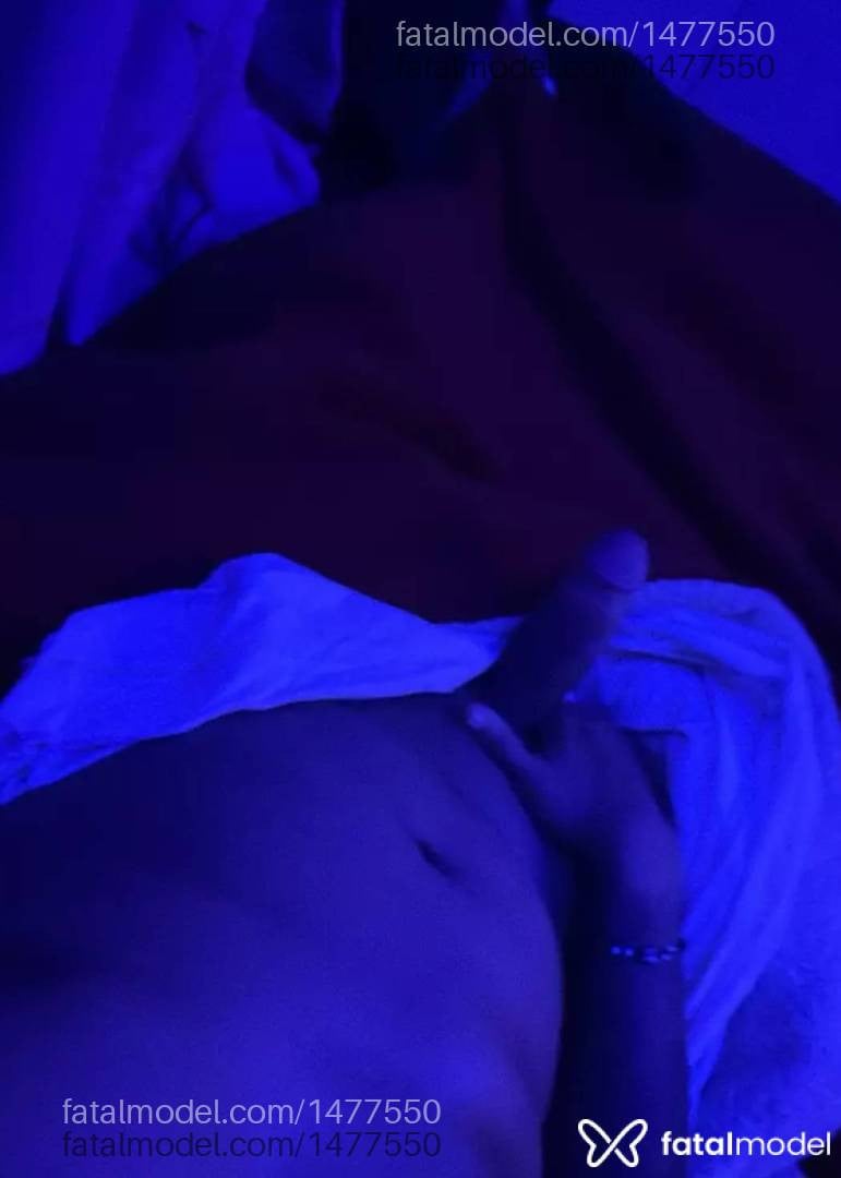 Acompanhante homem morena (o) de olhos castanhos em Passo Fundo - Brunosigilo