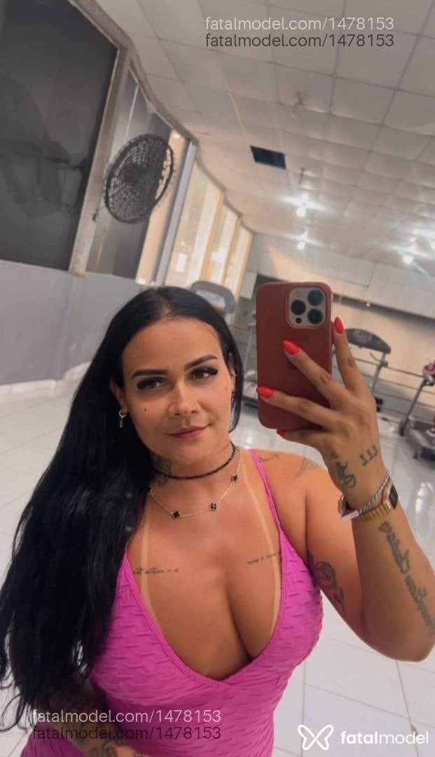 Acompanhante mulher morena (o) de olhos castanhos - Larissa Acompanhante mulher morena (o) de olhos castanhos - Larissa