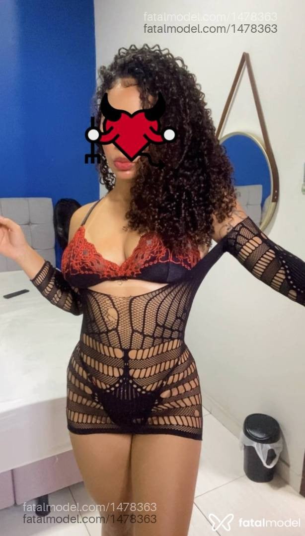 Acompanhante mulher morena (o) de olhos mel em Feira de Santana - Cristal