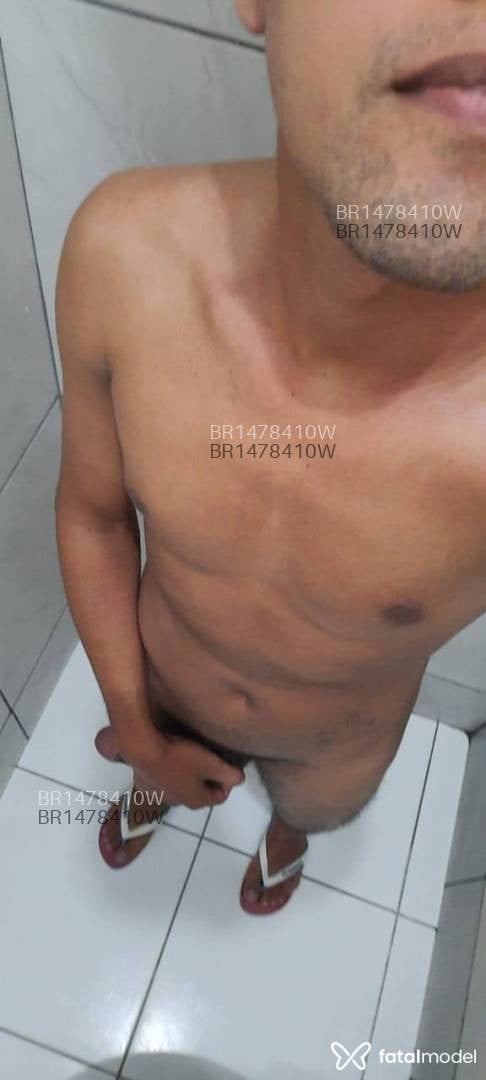 Acompanhante homem morena (o) de olhos castanhos em São Paulo - Cearense