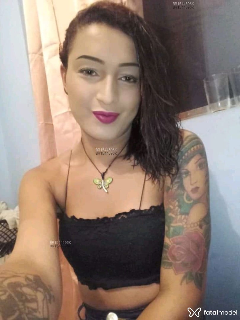 Acompanhante travesti morena (o) de olhos castanhos em Linhares - Karol
