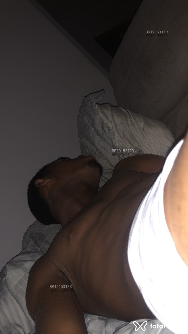 Acompanhante homem morena (o) de olhos pretos em Rio de Janeiro - Caduu