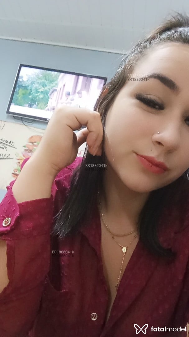 Acompanhante mulher morena (o) de olhos castanhos em Chapecó - Natty