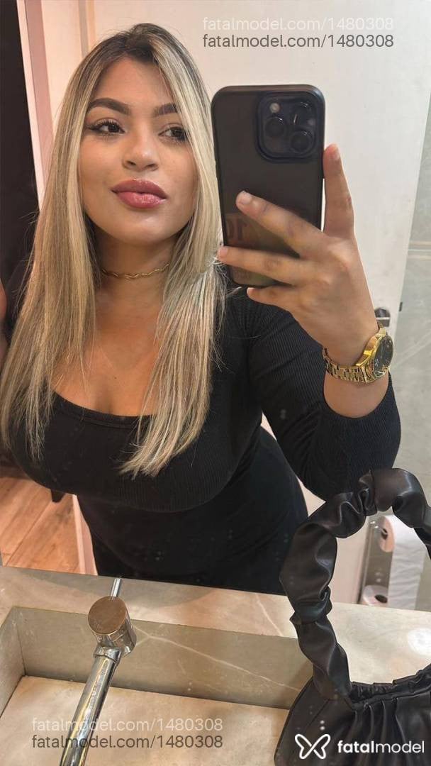 Acompanhante mulher loira (o) de olhos castanhos em Fernandópolis - Isabella Mendes