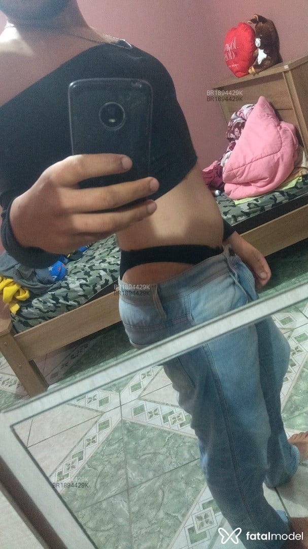 Acompanhante mulher trans com cabelo castanho de olhos castanhos em Virtual - Luluzin