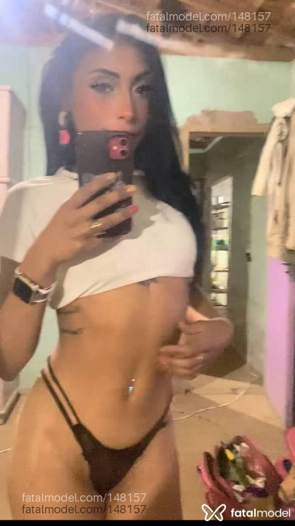 Acompanhante mulher morena (o) de olhos pretos - Petyta Morena