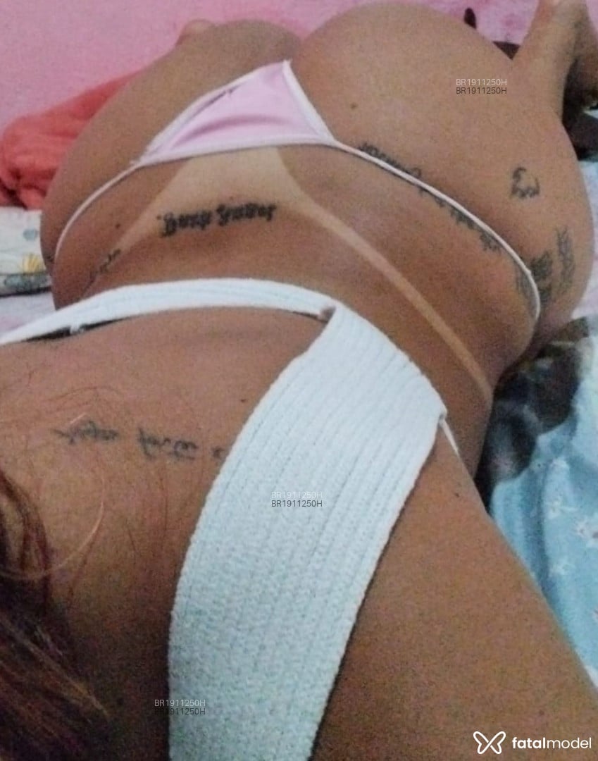 Acompanhante mulher loira (o) de olhos castanhos em Feira de Santana - Amanda