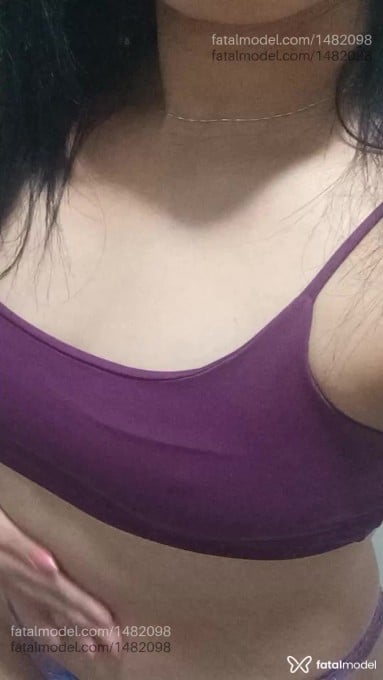 Acompanhante mulher morena (o) de olhos castanhos em Brasília - Carolina Gutiérrez