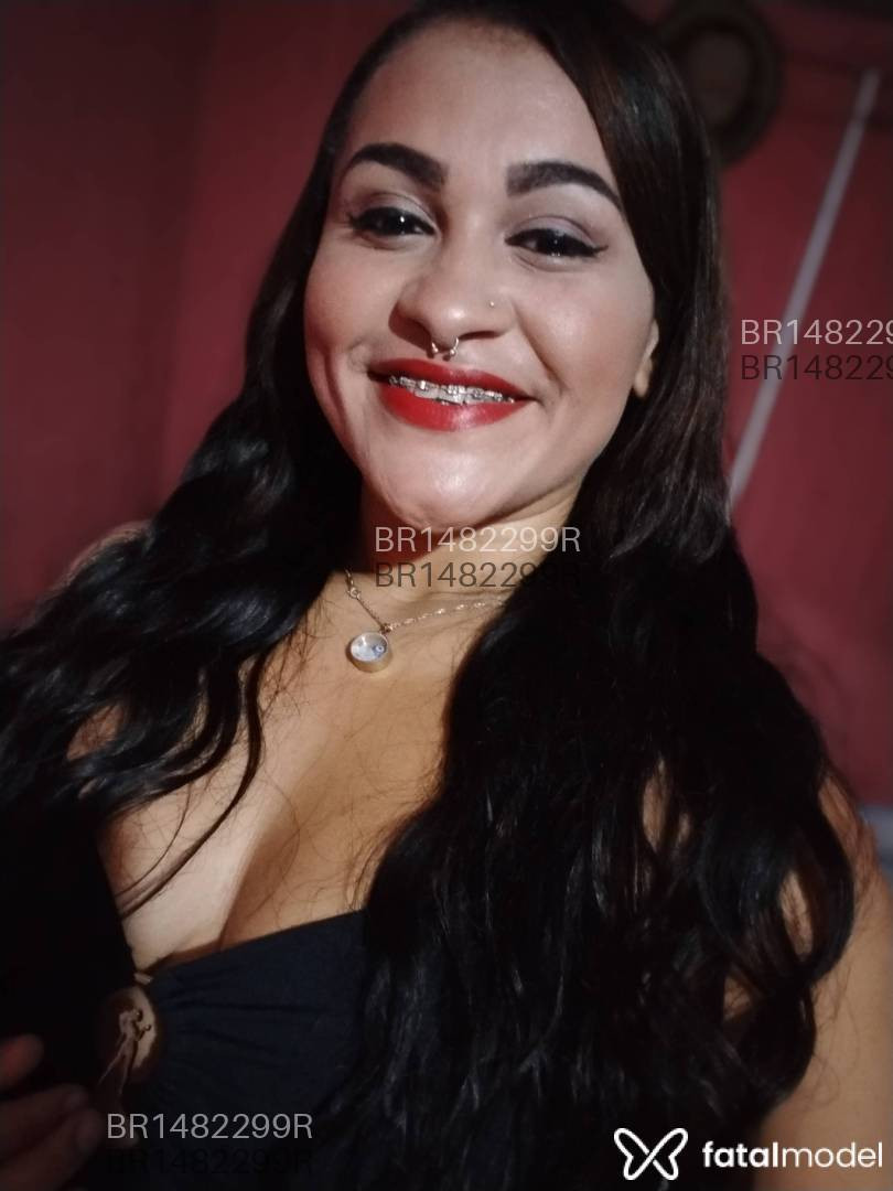 Acompanhante mulher morena (o) de olhos castanhos em Rio de Janeiro - Morena