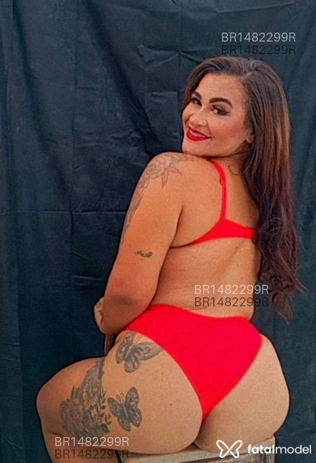 Acompanhante mulher morena (o) de olhos castanhos em Rio de Janeiro - Morena