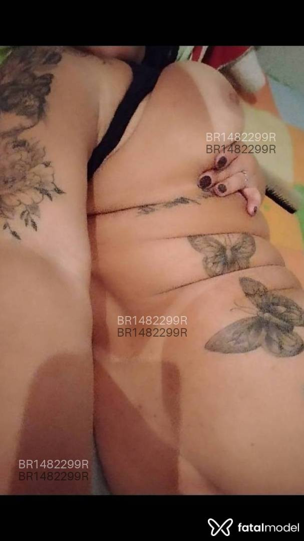 Acompanhante mulher morena (o) de olhos castanhos em Rio de Janeiro - Morena