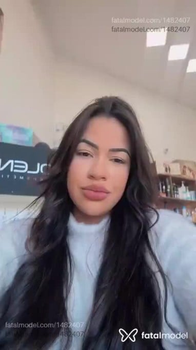 Acompanhante mulher morena (o) de olhos castanhos em Silvânia - Alice Ribeiro
