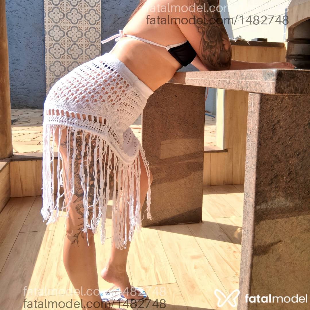 Acompanhante mulher morena (o) de olhos castanhos - Talia thata