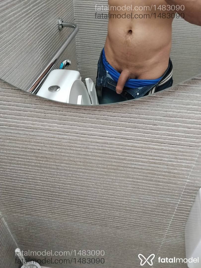 Acompanhante homem com cabelo castanho de olhos castanhos - Fabrício Pazudo