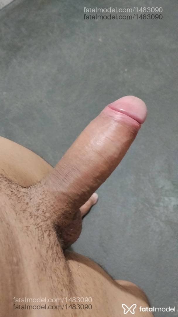 Acompanhante homem com cabelo castanho de olhos castanhos - Fabrício Pazudo