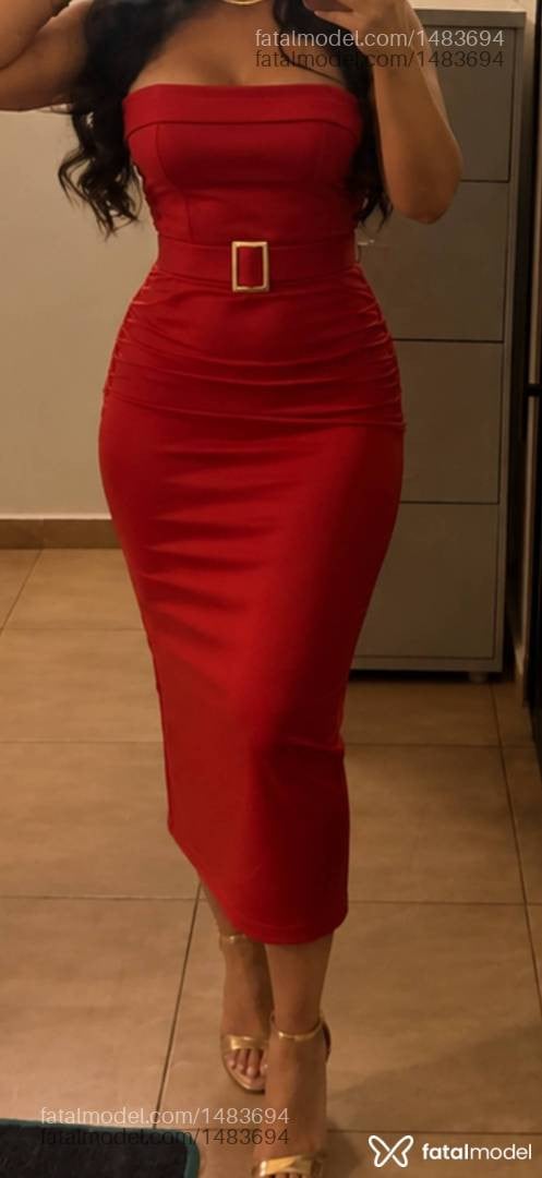 Acompanhante mulher morena (o) de olhos mel - Manuela