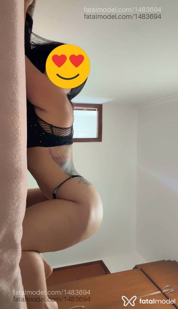Acompanhante mulher morena (o) de olhos mel - Manuela