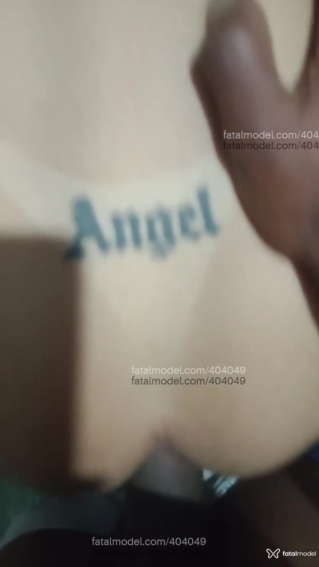 Acompanhante mulher trans com cabelo castanho de olhos castanhos em Caraguatatuba - PÉROLA
