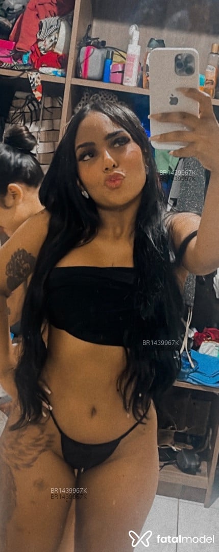 Acompanhante mulher morena (o) de olhos castanhos em Alagoinhas - Kira Alves