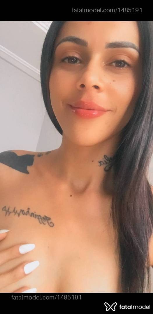 Acompanhante mulher com cabelo castanho de olhos castanhos - Rebecca