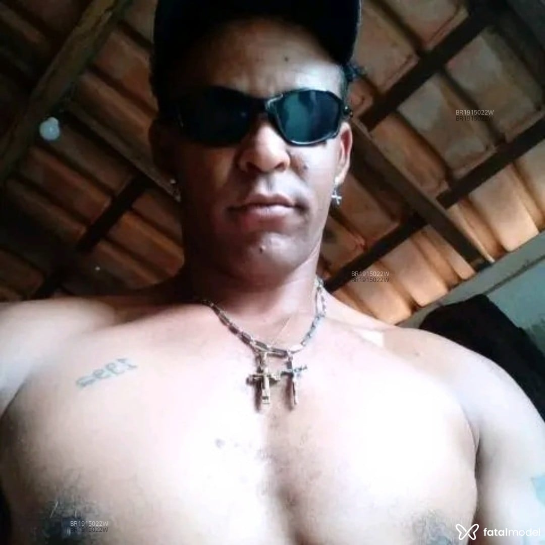 Acompanhante homem morena (o) de olhos castanhos em Virtual - Cheomar