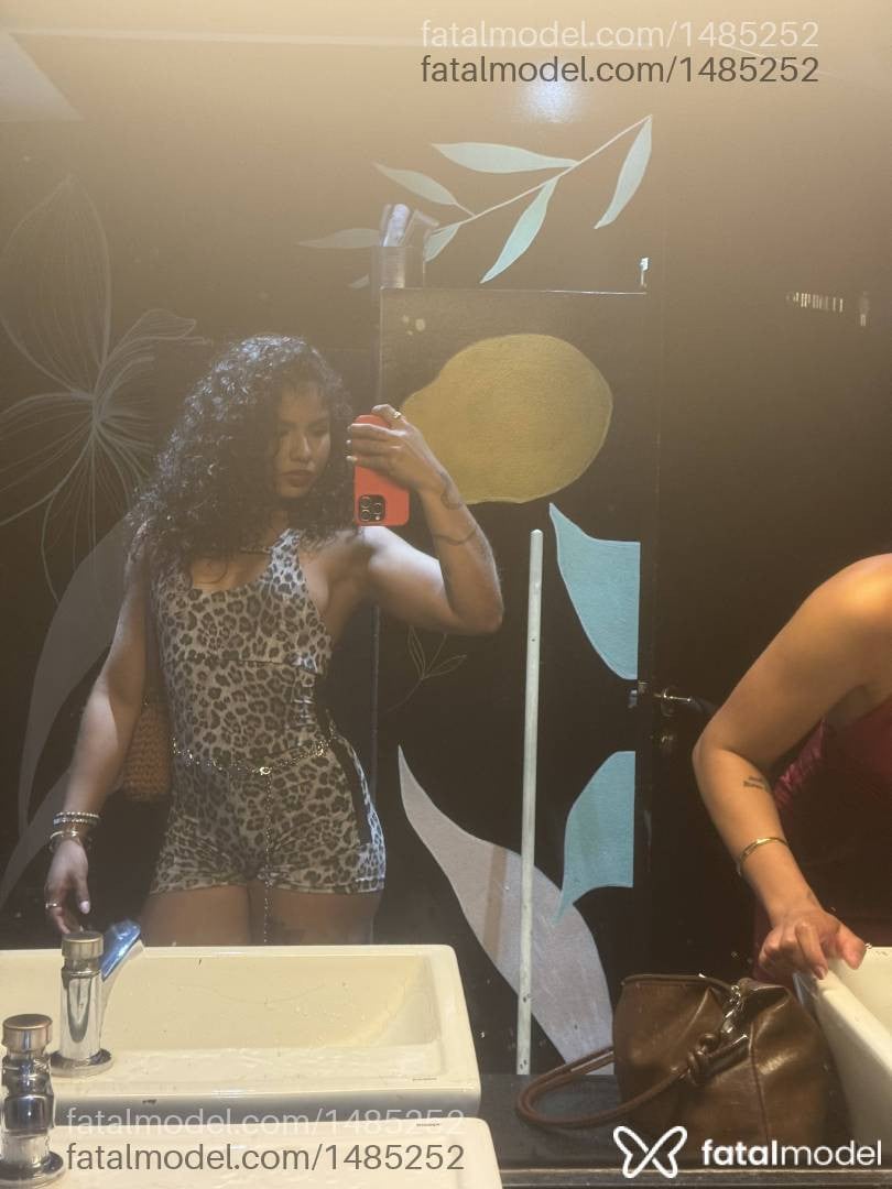 Acompanhante mulher morena (o) de olhos pretos em Rio de Janeiro - Bela Belinha