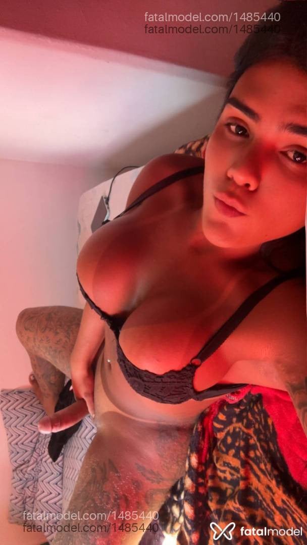 Acompanhante mulher trans morena (o) de olhos castanhos em Poços de Caldas - Luana Dias