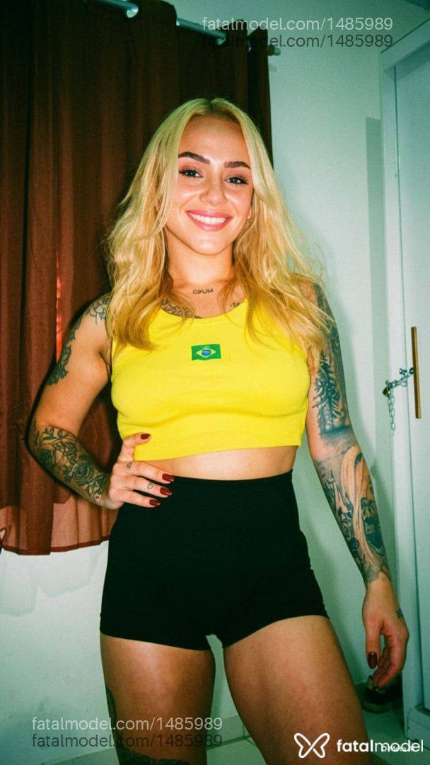 Acompanhante mulher loira (o) de olhos mel em Palmas - Lara Bittencourt