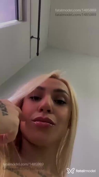 Acompanhante mulher loira (o) de olhos mel em Palmas - Lara Bittencourt