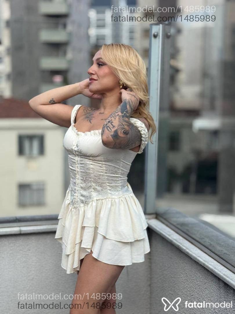 Acompanhante mulher loira (o) de olhos mel em Palmas - Lara Bittencourt