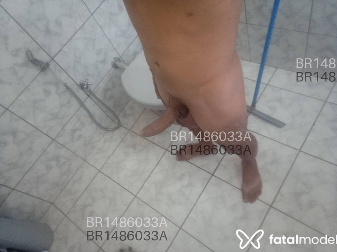 Acompanhante homem morena (o) de olhos castanhos em São José do Rio Preto - Breno