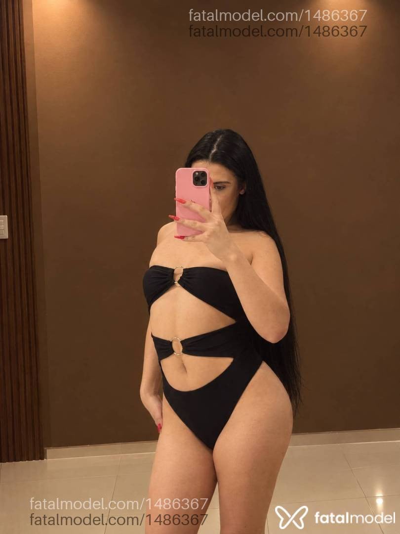 Acompanhante homem trans morena (o) de olhos castanhos - Iara Pereira