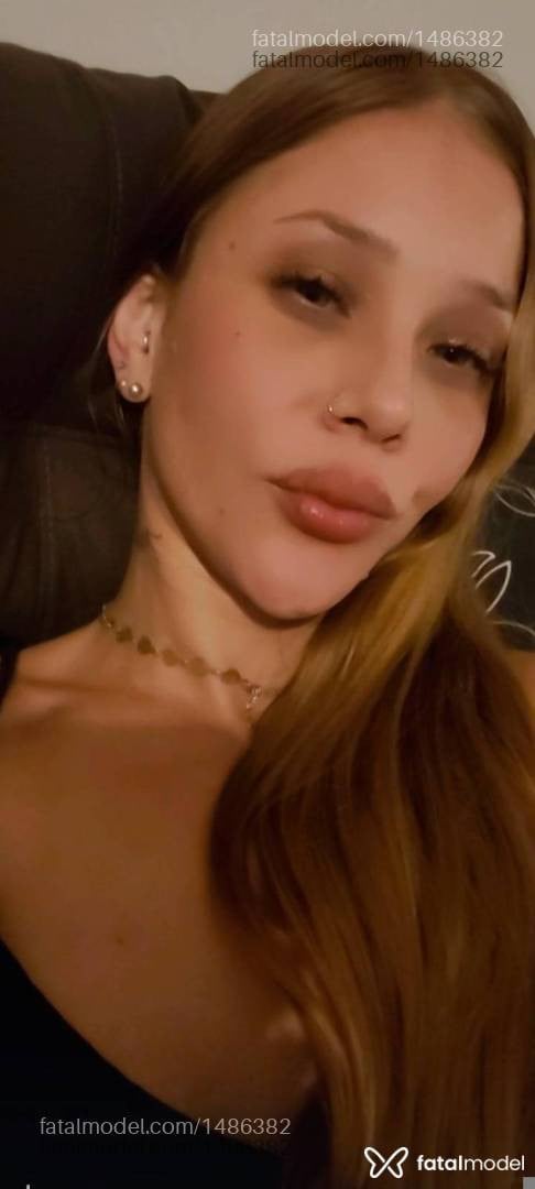 Acompanhante mulher ruiva (o) de olhos verdes - Amannda Lopes