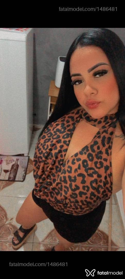 Acompanhante mulher morena (o) de olhos pretos em Governador Valadares - Ruby Bittencourt
