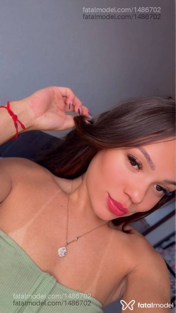 Acompanhante mulher com cabelo castanho de olhos castanhos em Montes Claros - Laura Pierre