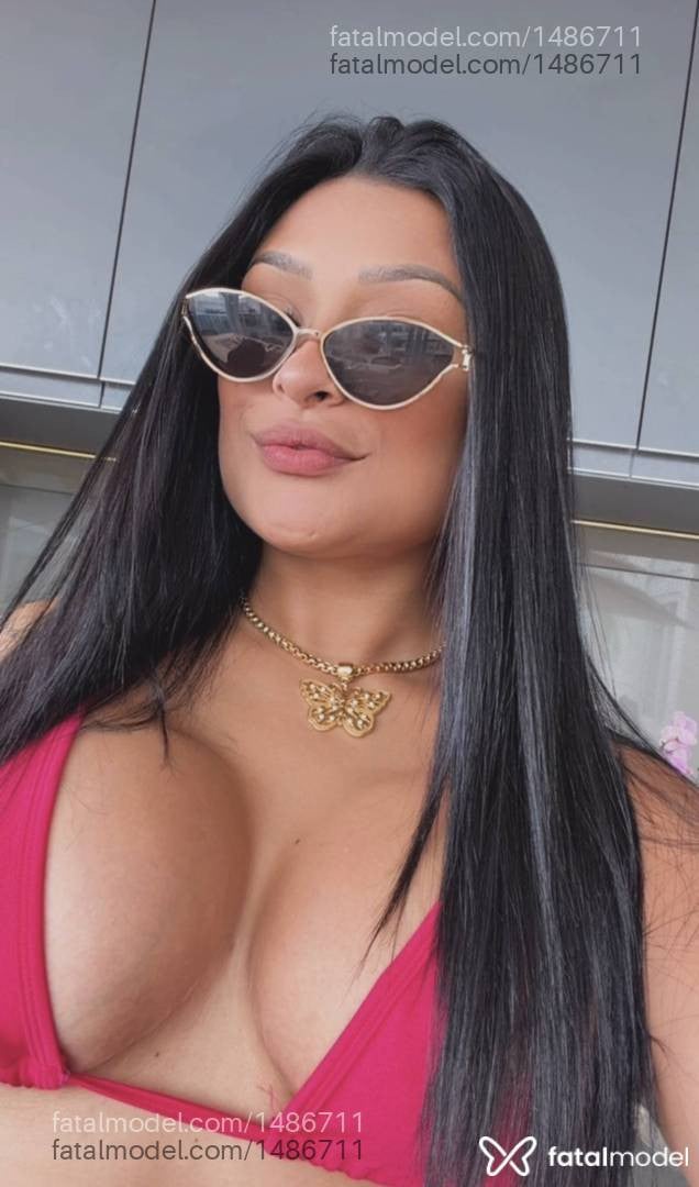 Acompanhante mulher morena (o) de olhos castanhos em Umuarama - Julia Amorim