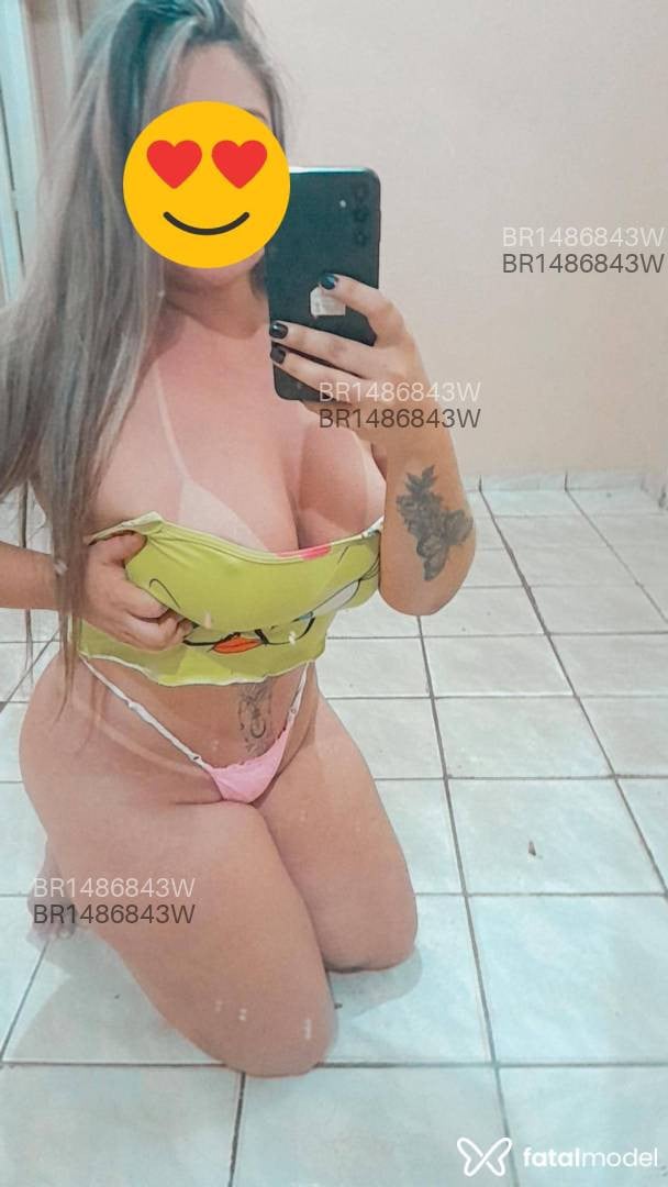 Acompanhante mulher loira (o) de olhos mel em Várzea Grande - Melisa
