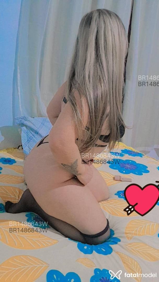 Acompanhante mulher loira (o) de olhos mel em Várzea Grande - Melisa