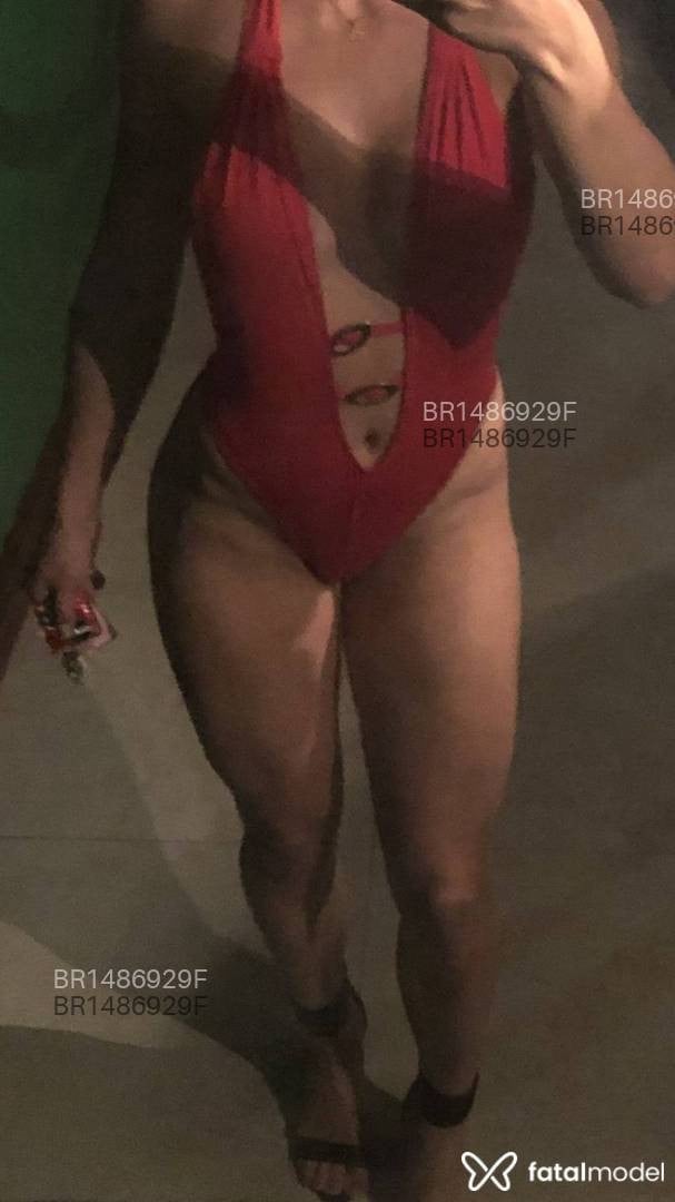 Acompanhante mulher loira (o) de olhos castanhos em Porto Alegre - Fernanda Beaumont
