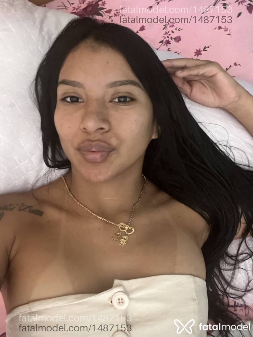 Acompanhante mulher morena (o) de olhos pretos - Vanessa Souza