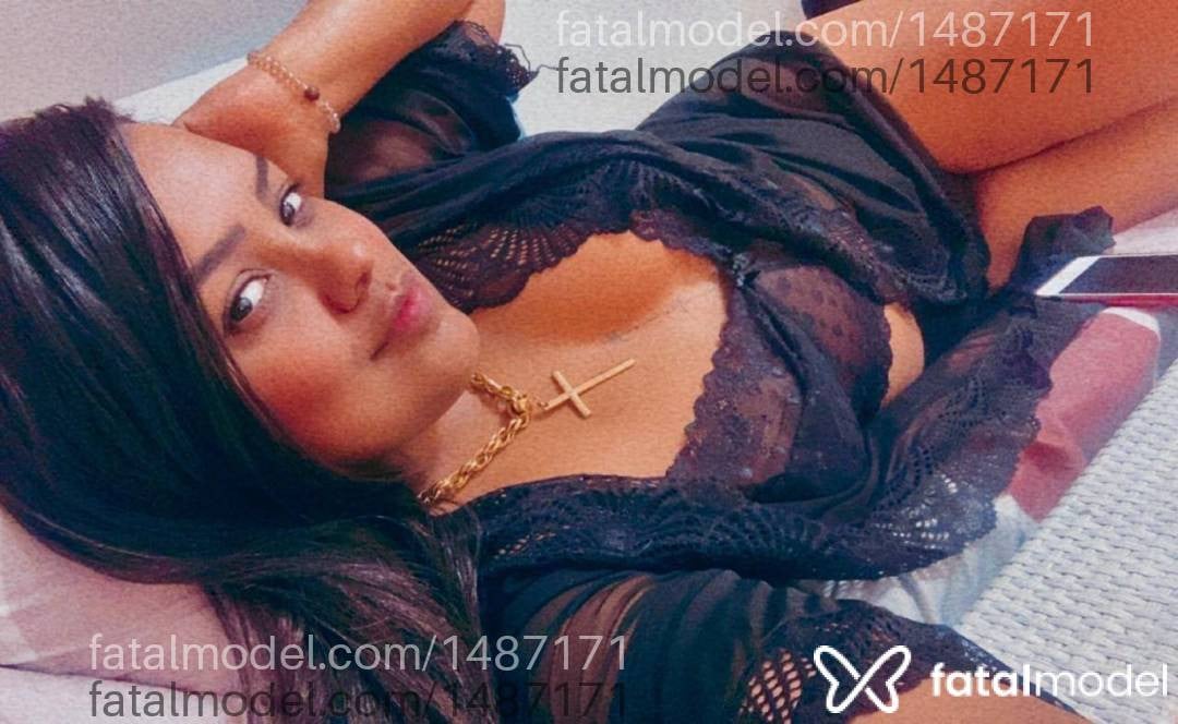 Acompanhante mulher com cabelo castanho de olhos castanhos em Ribas do Rio Pardo - Lorena