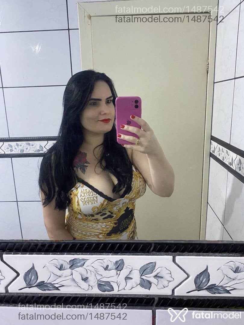 Acompanhante mulher morena (o) de olhos castanhos em Palotina Acompanhante mulher morena (o) de olhos castanhos em Palotina - Thauana