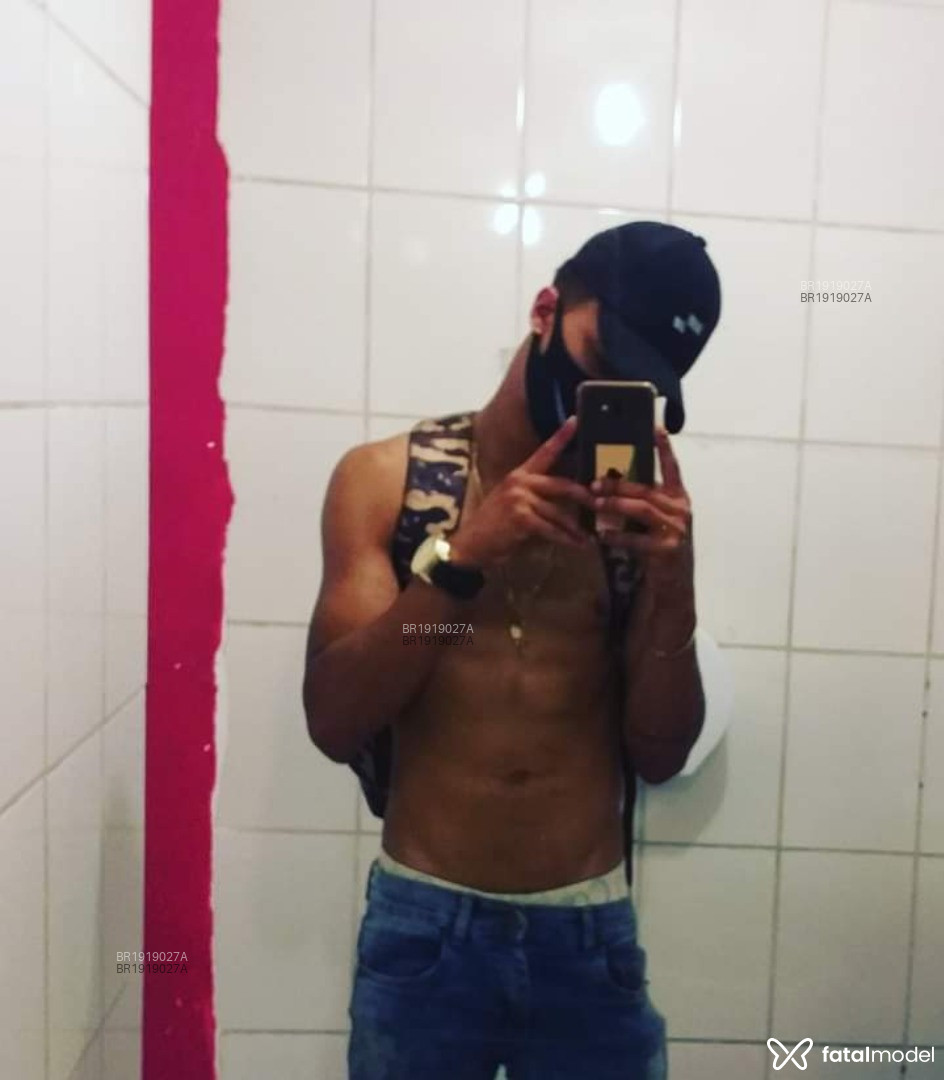 Acompanhante homem morena (o) de olhos pretos em Virtual - Lukas Muller Bjj