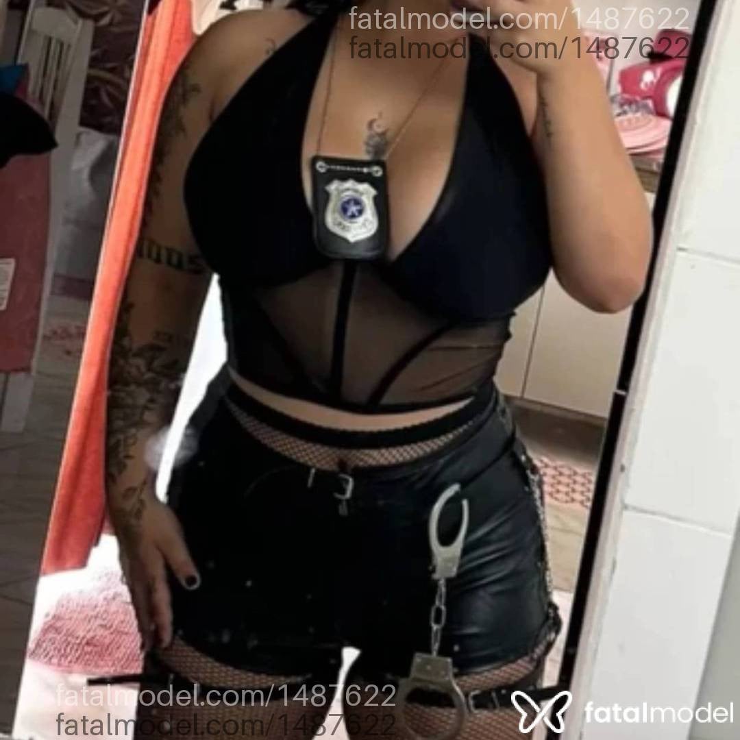 Acompanhante mulher com cabelo castanho de olhos castanhos - Bruna Lara