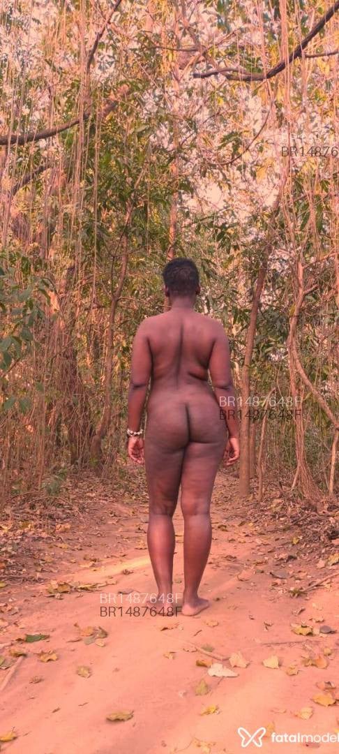 Acompanhante mulher morena (o) de olhos castanhos em Mogi Mirim - Preta