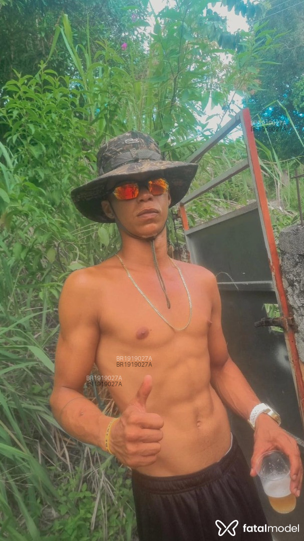 Acompanhante homem morena (o) de olhos pretos em Virtual - Lukas Muller Bjj